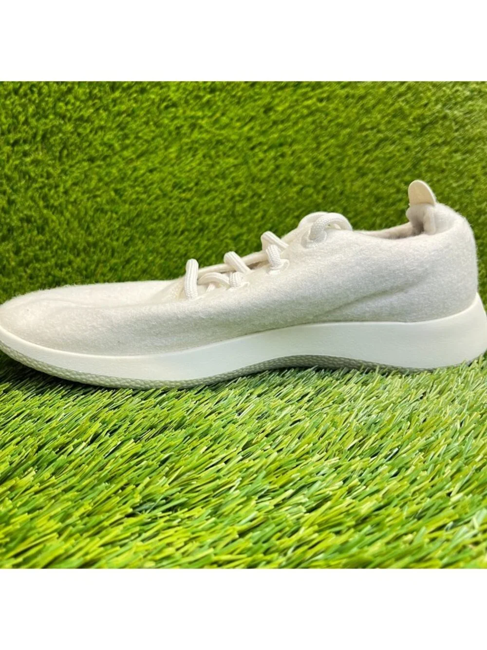 Allbirds Wool Runners Womens Size 10 Ivory Athletic Walking Shoes Sneakers